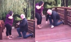 Màn cầu hôn xui xẻo: Nhẫn kim cương ngàn đô rơi xuống hồ