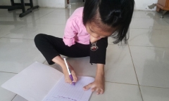 Xót xa khi nghe con hỏi: “Mẹ ơi, tay con đâu?”