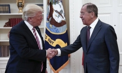 Tổng thống Trump có phạm luật nếu tiết lộ thông tin tình báo cho Nga?