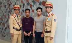 Bắt khẩn cấp nam thanh niên cướp tiền của người yêu 