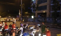 Tin tức thời sự 24h mới nhất ngày 28/9/2018: Khung sắt công trình trên cao rơi đè chết cô gái đi đường