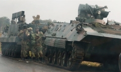 Zimbabwe: Chính phủ và quân đội lên tiếng bác tin đảo chính