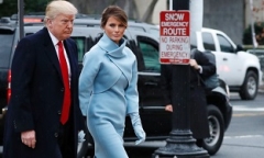Thời trang thanh lịch của phu nhân Donald Trump trong ngày chồng nhậm chức