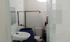 Tin tức thời sự 24h mới nhất ngày 21/3/2019: Tá hỏa phát hiện người đàn ông treo cổ chết trong nhà vệ sinh
