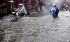 Hà Nội có thể bị ngập lụt khi bão số 14 tới sẽ gây mưa lớn