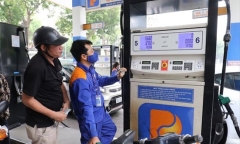 Giá xăng dầu đồng loạt giảm từ 15h ngày 31/8