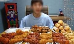 Sau nửa năm làm nghề, mukbanger Trung Quốc tử vong do ăn quá nhiều đồ dầu mỡ
