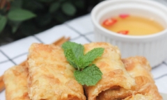 Tuyệt chiêu làm nem rán giòn tan, thơm nức cho ngày cuối tuần bên gia đình