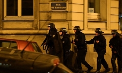 Xả súng tại thủ đô Paris, 1 cảnh sát thiệt mạng