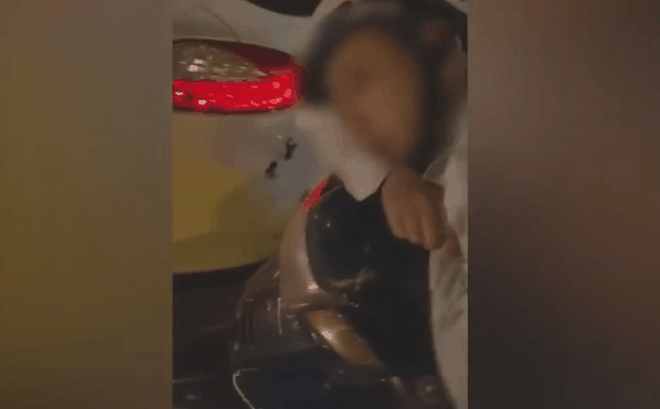 Đâm vào siêu xe Porsche, hành động sau đó của người đàn ông khiến dân tình 