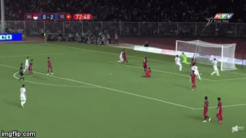 Video: Văn Hậu lập cú đúp, nâng tỷ số lên 3-0