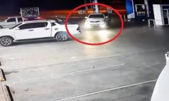 Thái Lan: Bợm nhậu say xỉn đâm xe liên hoàn trong đêm