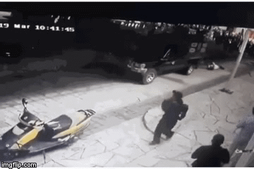 Mexico:Thị trưởng thành phố bị kéo lê trên đường bằng xe tải