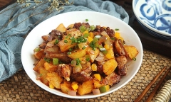 Đâu chỉ có xào chua ngọt, sườn nấu theo cách này cũng khiến cả nhà 