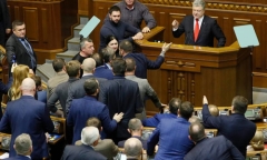 Nổ súng bắt tàu Ukraine, Nga đồng loạt bị phương Tây cô lập