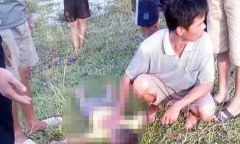 Trượt chân ngã xuống vũng nước sâu, hai cháu bé đuối nước thương tâm