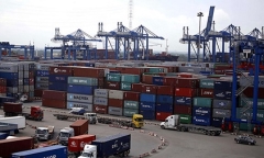 Bắt giữ thêm hơn 100 container hàng lậu được xác định sẽ