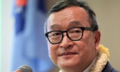 Lãnh đạo đảng đối lập Campuchia Sam Rainsy từ chức