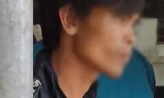 Giải cứu bé gái 2 tháng tuổi bị cha ruột ngáo đá ôm chặt tử thủ