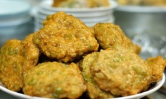 Hô biến đậu xanh thành món chả chay cực ngon cho ngày Rằm tháng 7