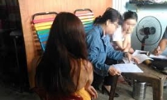 Đồng Nai: Cô gái bị kẻ môi giới trên mạng lừa bán vào quán cà phê kích dục