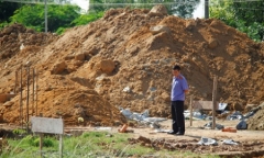 Phát hiện nam công nhân tử vong bất thường dưới hố công trình sâu 3m