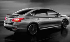 Xe hơi giảm giá mạnh nhưng vẫn 