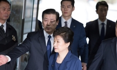 Park Geun-hye và những nỗ lực tuyệt vọng để tránh bị bắt