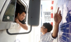 BOT Cai Lậy: Tài xế đòi trạm về đúng chỗ, Giám đốc nói không!