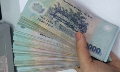 Nữ thủ quỹ Phòng Lao động huyện chiếm dụng hơn 8 tỷ đồng