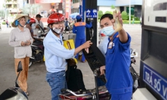 Giá xăng giữ nguyên trong kỳ điều chỉnh mới