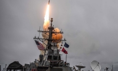 Nóng: Liên quân Mỹ lại tấn công Syrira, ít nhất 12 dân thường thiệt mạng