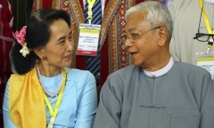 Tổng thống Myanmar bất ngờ từ chức
