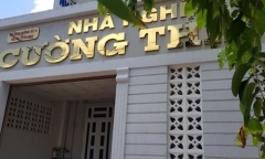 Tin tức thời sự 24h mới nhất ngày 8/8/2018: Diễn biến mới nhất vụ cô giáo vào nhà nghỉ cùng Trưởng phò