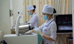 Tình người phía sau những bi kịch từ phòng xét nghiệm AND