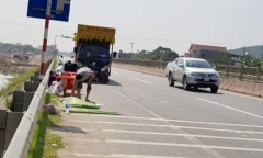 Tin tức tai nạn giao thông mới nhất hôm nay 5/11/2019: Nữ sinh tử nạn khi đi bê tráp