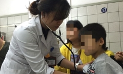 Bé 8 tuổi tan máu cấp vì ăn thịt bò khô không rõ nguồn gốc