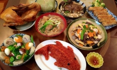 Những mâm cỗ cúng ông Công ông Táo tươm tất, chị em khỏi vắt óc nghĩ món ngon