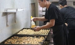 Tò mò trái xoay rừng và nước mắt của sơn tràng