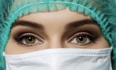 Các nhà khoa học Ý đã tách được chủng virus corona mới để nghiên cứu sâu