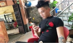 Câu chuyện trong nhà nghỉ với trai bao