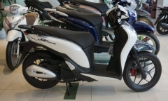 Bảng giá xe máy Honda mới nhất tháng 3/2019: Air Blade 2019 đen mờ tăng gần 4 triệu đồng