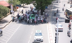 Dự báo thời tiết ngày 12/8: Hà Nội tiếp tục nắng nóng 36 độ C