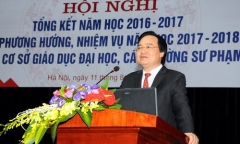 Hà Nội: Nam sinh bị xe bồn tông gãy chân trên đường đi thi về