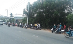 Người đàn ông chết trong tư thế treo cổ tại căn nhà khóa trái cửa