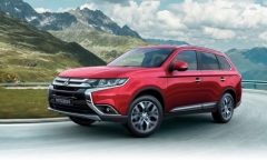 Bảng giá xe ô tô Mitsubishi mới nhất tháng 9/2018: Outlander giá từ 808 triệu đồng