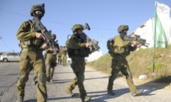 Israel bị nghi ráo riết diễn tập nhằm tiêu diệt dàn 