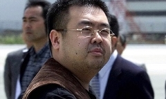 Sáng nay (16/8), Đoàn Thị Hương mặc áo chống đạn đến phiên tuyên án