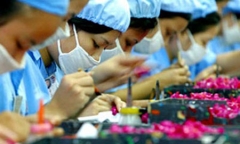 Có thể tăng tuổi nghỉ hưu lên 62