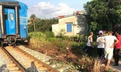 Tin tức tai nạn giao thông mới nhất hôm nay 19/7/2019: 2 nữ sinh bị tàu hỏa đâm tử vong thương tâm